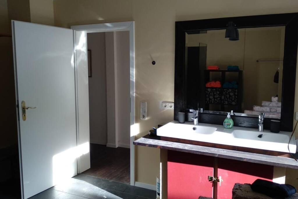 Sonnige Ferienwohnung Am Sternberg エクスタータール エクステリア 写真